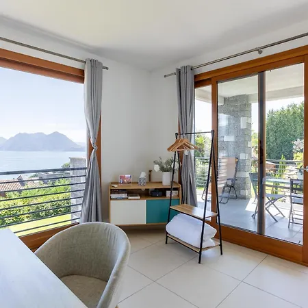 Ferienhaus Relaxing Oasis With Private Pool & View Baveno