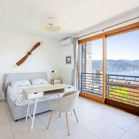 Relaxing Oasis With Private Pool & View Ferienhaus Baveno