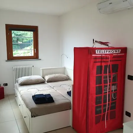 Armonie Del - Lakeview Retreat With Private Garden, Pool & Jacuzzi *
