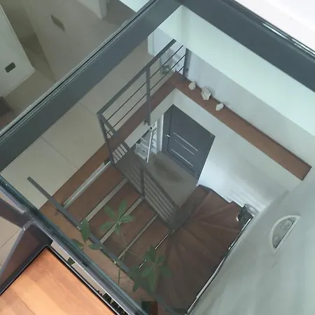Armonie Del - Lakeview Retreat With Private Garden, Pool & Jacuzzi Дом отдыха *