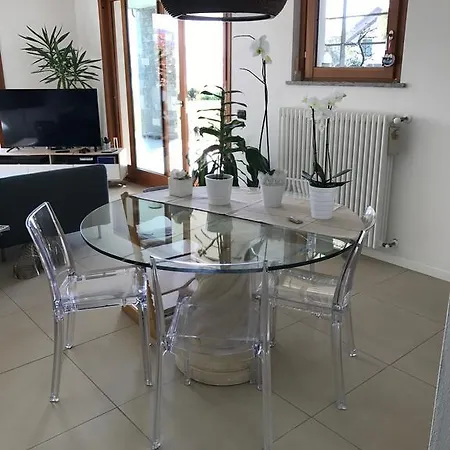 Holiday home Armonie Del - Lakeview Retreat With Private Garden, Pool & Jacuzzi Baveno